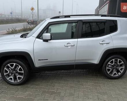 Серый Джип Ренегат, объемом двигателя 2.36 л и пробегом 153 тыс. км за 12499 $, фото 3 на Automoto.ua