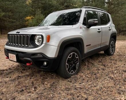 Сірий Джип Ренегат, об'ємом двигуна 2.36 л та пробігом 199 тис. км за 11900 $, фото 3 на Automoto.ua