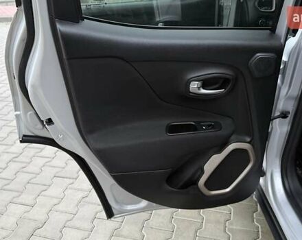 Серый Джип Ренегат, объемом двигателя 2.36 л и пробегом 153 тыс. км за 12499 $, фото 26 на Automoto.ua