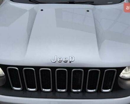 Серый Джип Ренегат, объемом двигателя 2.36 л и пробегом 153 тыс. км за 12499 $, фото 12 на Automoto.ua