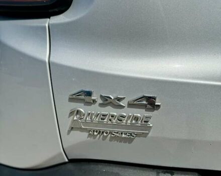 Сірий Джип Ренегат, об'ємом двигуна 2.4 л та пробігом 120 тис. км за 11800 $, фото 7 на Automoto.ua