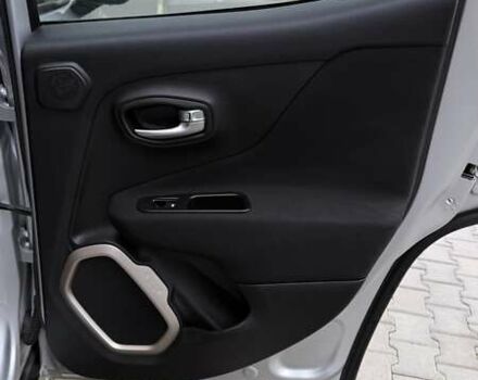 Серый Джип Ренегат, объемом двигателя 2.36 л и пробегом 153 тыс. км за 12499 $, фото 32 на Automoto.ua