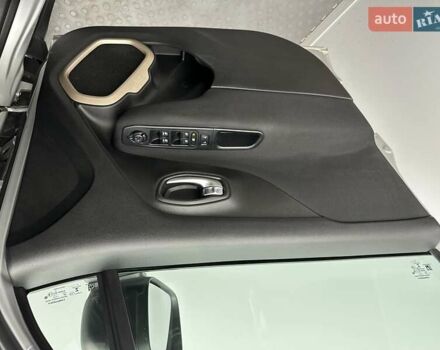 Джип Ренегат 2016 в Киеве на Automoto.ua Серый Джип Ренегат, объемом двигателя 2.4 л и пробегом 135 тыс. км за 12467 $, фото 4 на Automoto.ua