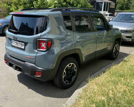 Джип Ренегат 2016 в Киеве на Automoto.ua Серый Джип Ренегат, объемом двигателя 2.36 л и пробегом 135 тыс. км за 13000 $, фото 2 на Automoto.ua