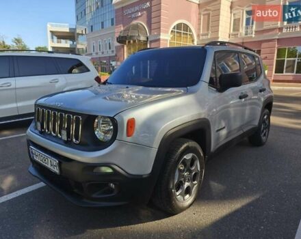Серый Джип Ренегат, объемом двигателя 2.4 л и пробегом 168 тыс. км за 10900 $, фото 1 на Automoto.ua