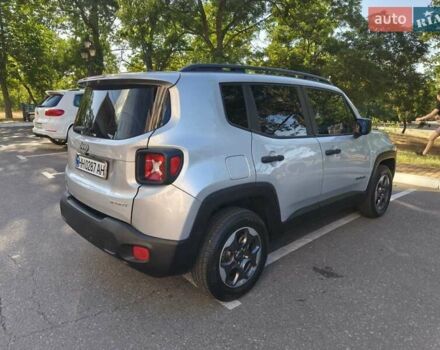 Серый Джип Ренегат, объемом двигателя 2.4 л и пробегом 168 тыс. км за 10900 $, фото 5 на Automoto.ua