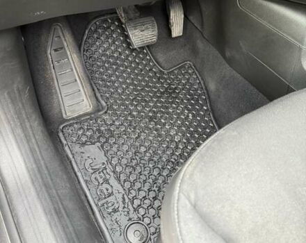 Сірий Джип Ренегат, об'ємом двигуна 2.36 л та пробігом 156 тис. км за 13200 $, фото 15 на Automoto.ua