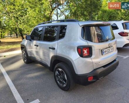 Серый Джип Ренегат, объемом двигателя 2.4 л и пробегом 168 тыс. км за 10900 $, фото 4 на Automoto.ua