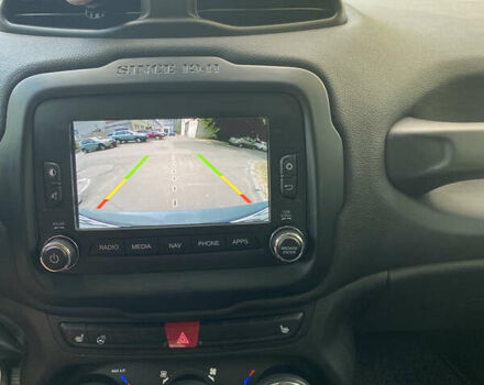 Джип Ренегат 2016 в Киеве на Automoto.ua Серый Джип Ренегат, объемом двигателя 2.36 л и пробегом 135 тыс. км за 13000 $, фото 12 на Automoto.ua