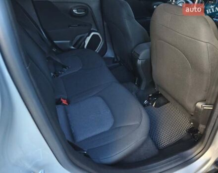 Серый Джип Ренегат, объемом двигателя 2.4 л и пробегом 168 тыс. км за 10900 $, фото 16 на Automoto.ua