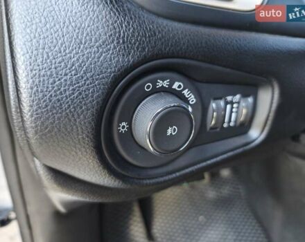 Серый Джип Ренегат, объемом двигателя 2.4 л и пробегом 168 тыс. км за 10900 $, фото 19 на Automoto.ua