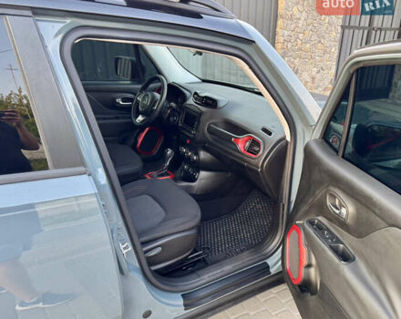 Серый Джип Ренегат, объемом двигателя 2.36 л и пробегом 232 тыс. км за 14700 $, фото 12 на Automoto.ua