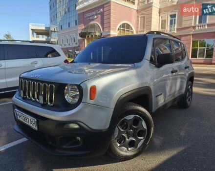 Серый Джип Ренегат, объемом двигателя 2.4 л и пробегом 168 тыс. км за 10900 $, фото 3 на Automoto.ua