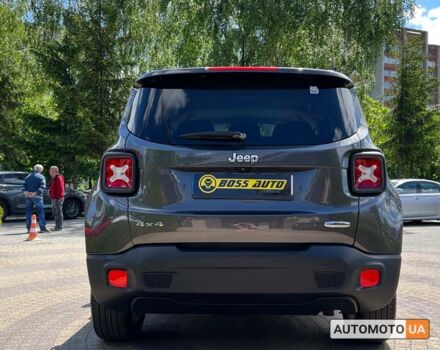Серый Джип Ренегат, объемом двигателя 2.4 л и пробегом 180 тыс. км за 12400 $, фото 5 на Automoto.ua