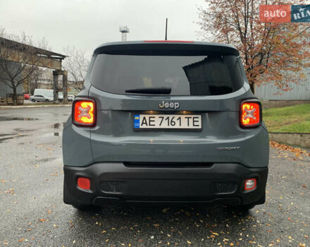 Серый Джип Ренегат, объемом двигателя 2.4 л и пробегом 133 тыс. км за 12900 $, фото 6 на Automoto.ua