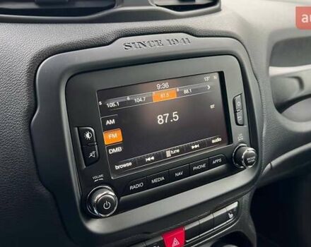 Джип Ренегат 2017 в Львове на Automoto.ua Серый Джип Ренегат, объемом двигателя 1.96 л и пробегом 80 тыс. км за 16900 $, фото 18 на Automoto.ua