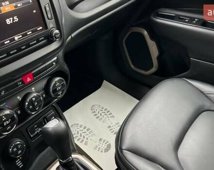 Джип Ренегат 2017 в Львове на Automoto.ua Серый Джип Ренегат, объемом двигателя 1.96 л и пробегом 80 тыс. км за 16900 $, фото 26 на Automoto.ua