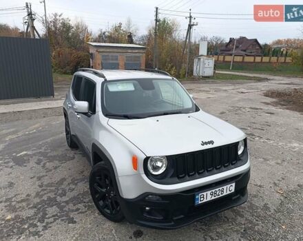 Джип Ренегат 2017 в Полтаве на Automoto.ua Серый Джип Ренегат, объемом двигателя 2.4 л и пробегом 109 тыс. км за 14650 $, фото 9 на Automoto.ua