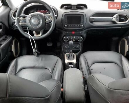 Серый Джип Ренегат, объемом двигателя 2.36 л и пробегом 40 тыс. км за 2900 $, фото 7 на Automoto.ua