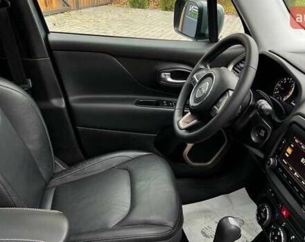 Джип Ренегат 2017 в Львове на Automoto.ua Серый Джип Ренегат, объемом двигателя 1.96 л и пробегом 80 тыс. км за 16900 $, фото 49 на Automoto.ua