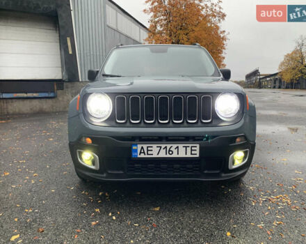 Серый Джип Ренегат, объемом двигателя 2.4 л и пробегом 133 тыс. км за 12900 $, фото 2 на Automoto.ua