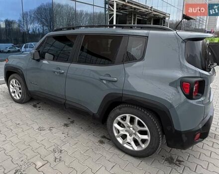 Серый Джип Ренегат, объемом двигателя 2.36 л и пробегом 73 тыс. км за 14400 $, фото 2 на Automoto.ua