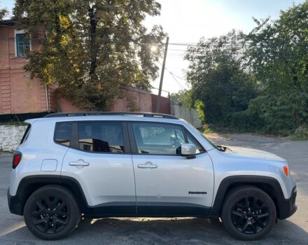 Серый Джип Ренегат, объемом двигателя 2.4 л и пробегом 106 тыс. км за 13490 $, фото 12 на Automoto.ua