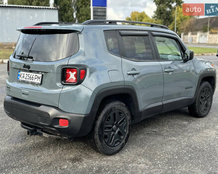 Джип Ренегат 2018 в Киеве на Automoto.ua Серый Джип Ренегат, объемом двигателя 2.36 л и пробегом 117 тыс. км за 14800 $, фото 5 на Automoto.ua