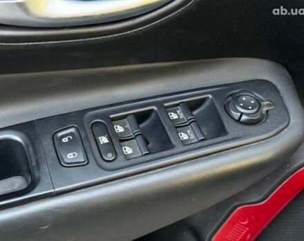 Серый Джип Ренегат, объемом двигателя 2.4 л и пробегом 79 тыс. км за 10990 $, фото 12 на Automoto.ua