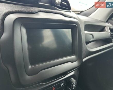 Серый Джип Ренегат, объемом двигателя 2.36 л и пробегом 105 тыс. км за 15999 $, фото 31 на Automoto.ua