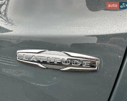 Серый Джип Ренегат, объемом двигателя 2.36 л и пробегом 105 тыс. км за 15999 $, фото 47 на Automoto.ua