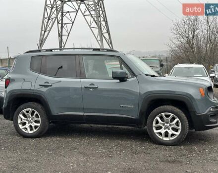 Серый Джип Ренегат, объемом двигателя 2.36 л и пробегом 105 тыс. км за 15999 $, фото 6 на Automoto.ua