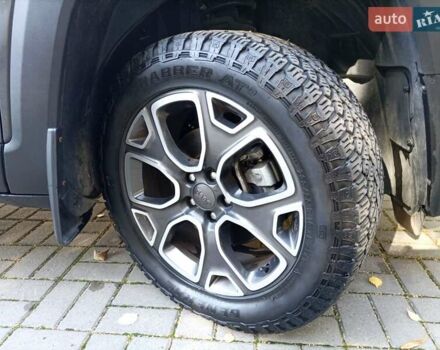 Серый Джип Ренегат, объемом двигателя 2.36 л и пробегом 80 тыс. км за 14700 $, фото 21 на Automoto.ua