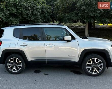 Серый Джип Ренегат, объемом двигателя 2.36 л и пробегом 72 тыс. км за 13500 $, фото 5 на Automoto.ua