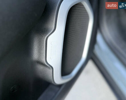 Серый Джип Ренегат, объемом двигателя 2.36 л и пробегом 211 тыс. км за 11300 $, фото 20 на Automoto.ua