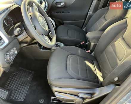 Серый Джип Ренегат, объемом двигателя 2.36 л и пробегом 110 тыс. км за 14100 $, фото 14 на Automoto.ua