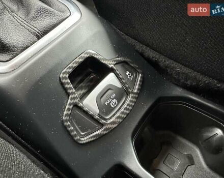 Серый Джип Ренегат, объемом двигателя 2.36 л и пробегом 105 тыс. км за 15999 $, фото 28 на Automoto.ua