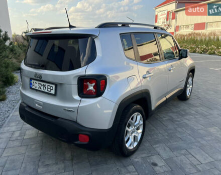 Серый Джип Ренегат, объемом двигателя 2.36 л и пробегом 86 тыс. км за 13700 $, фото 5 на Automoto.ua