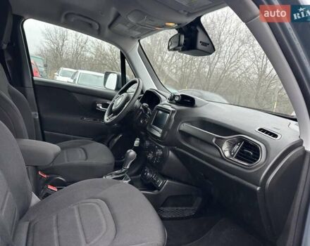 Серый Джип Ренегат, объемом двигателя 2.36 л и пробегом 105 тыс. км за 15999 $, фото 52 на Automoto.ua