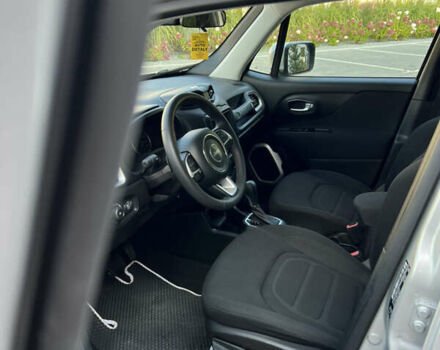 Серый Джип Ренегат, объемом двигателя 2.36 л и пробегом 86 тыс. км за 13700 $, фото 12 на Automoto.ua