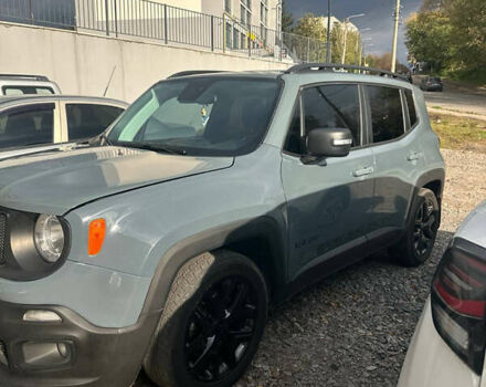 Джип Ренегат 2018 у Києві на Automoto.ua Сірий Джип Ренегат, об'ємом двигуна 2.36 л та пробігом 220 тис. км за 10500 $, фото 3 на Automoto.ua