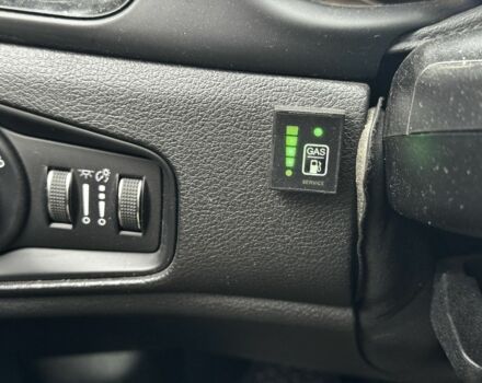 Сірий Джип Ренегат, об'ємом двигуна 2.4 л та пробігом 57 тис. км за 16200 $, фото 18 на Automoto.ua