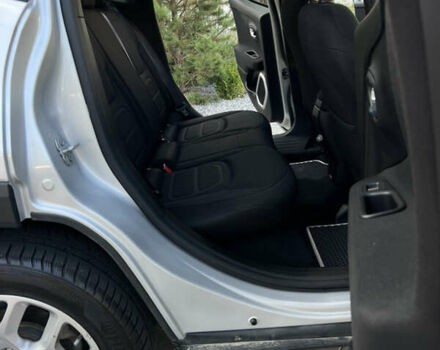 Серый Джип Ренегат, объемом двигателя 2.36 л и пробегом 86 тыс. км за 13700 $, фото 13 на Automoto.ua