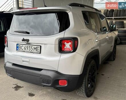 Серый Джип Ренегат, объемом двигателя 2.36 л и пробегом 158 тыс. км за 14500 $, фото 7 на Automoto.ua