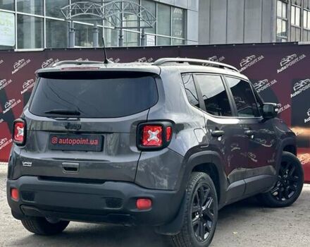 Серый Джип Ренегат, объемом двигателя 2.36 л и пробегом 81 тыс. км за 13700 $, фото 7 на Automoto.ua