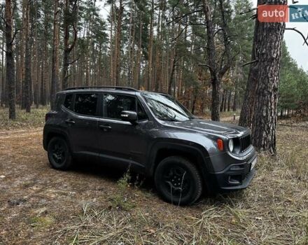 Сірий Джип Ренегат, об'ємом двигуна 2.4 л та пробігом 57 тис. км за 16200 $, фото 2 на Automoto.ua