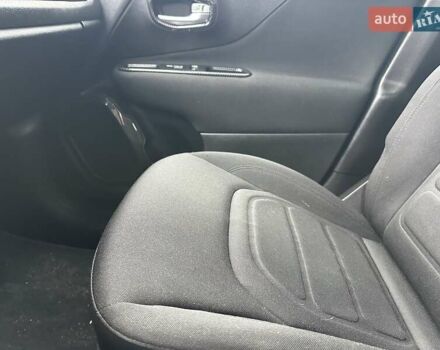 Серый Джип Ренегат, объемом двигателя 2.36 л и пробегом 105 тыс. км за 15999 $, фото 29 на Automoto.ua