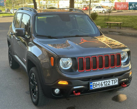 Джип Ренегат 2019 в Одессе на Automoto.ua Серый Джип Ренегат, объемом двигателя 1.33 л и пробегом 38 тыс. км за 19500 $, фото 26 на Automoto.ua