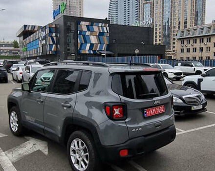 Серый Джип Ренегат, объемом двигателя 2.4 л и пробегом 84 тыс. км за 15600 $, фото 2 на Automoto.ua