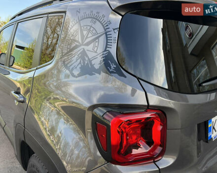 Серый Джип Ренегат, объемом двигателя 1.33 л и пробегом 58 тыс. км за 19999 $, фото 13 на Automoto.ua